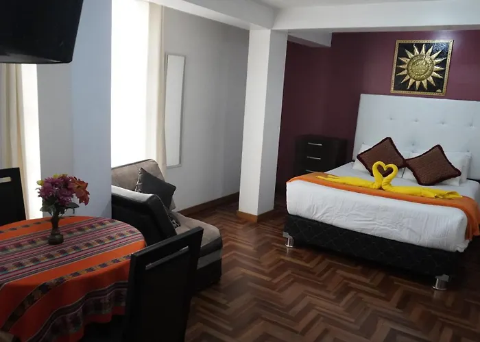 Nusta Pakana Guest house *